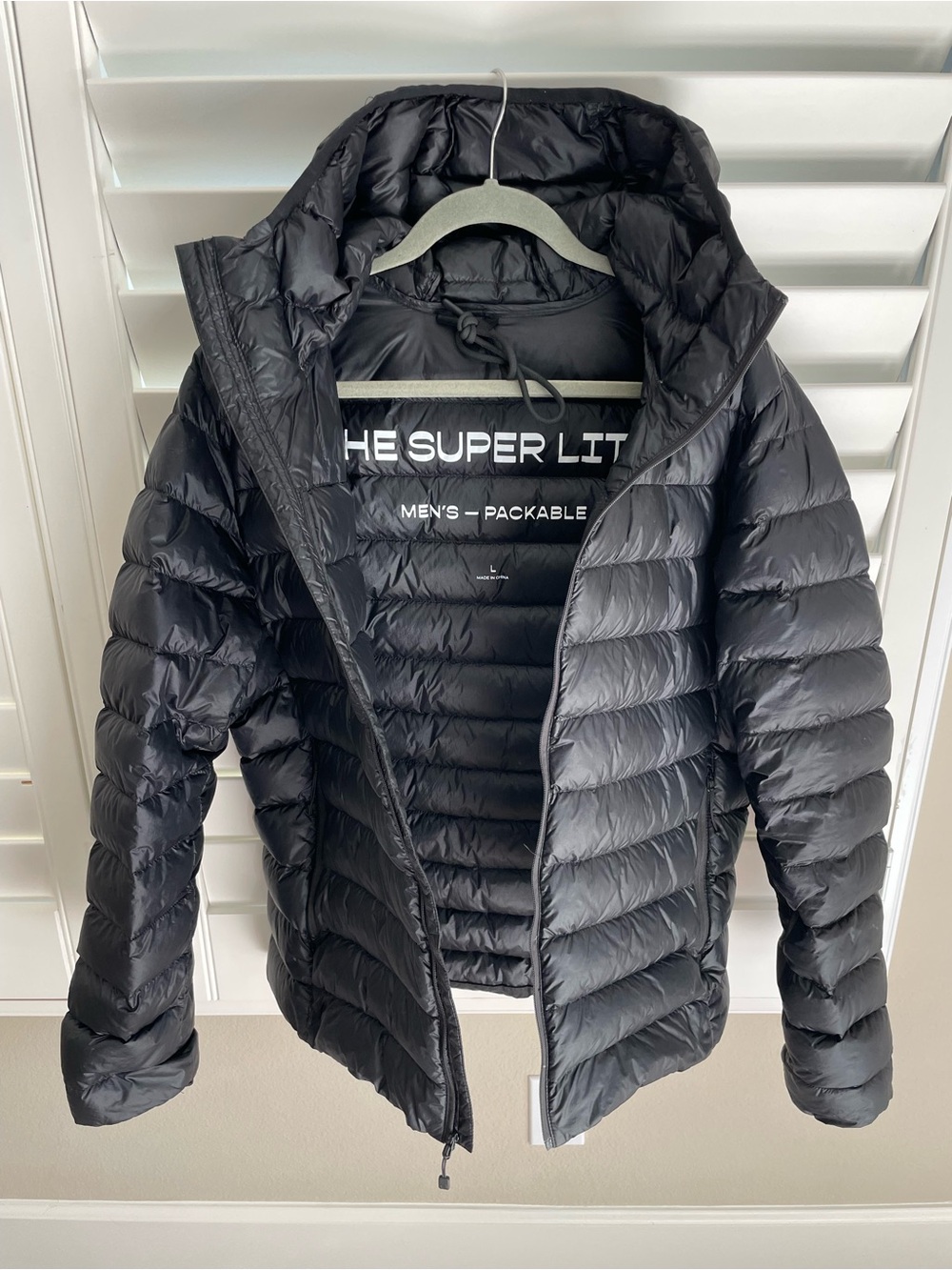 Aritzia Men’s Super Puff-Super Lite Down Jacket Black Size L